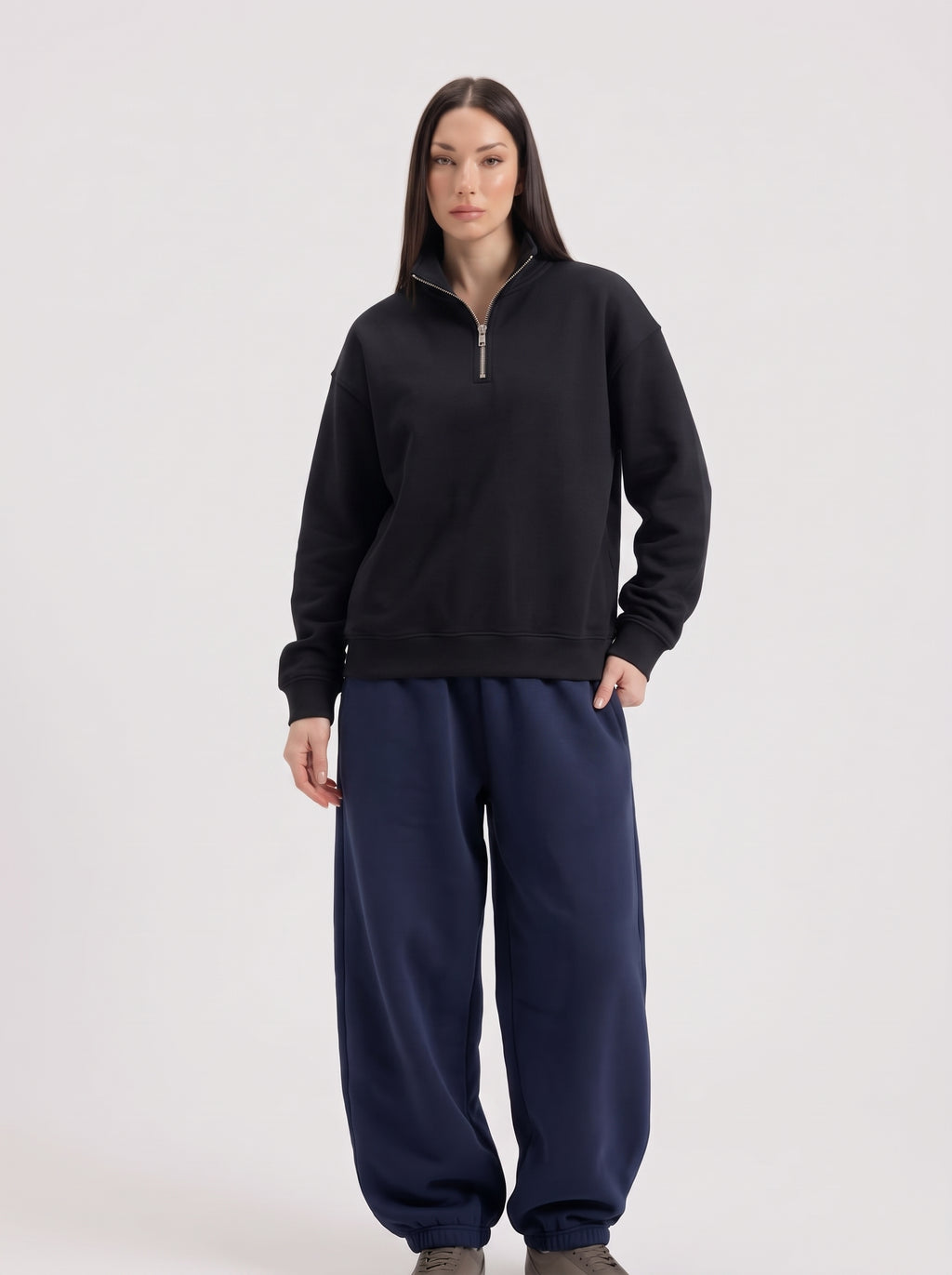 Classic Quater Zipper Black