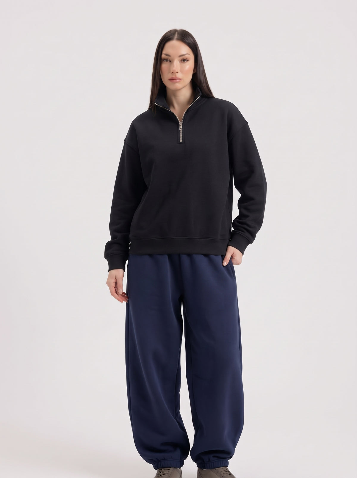 Classic Quater Zipper Black